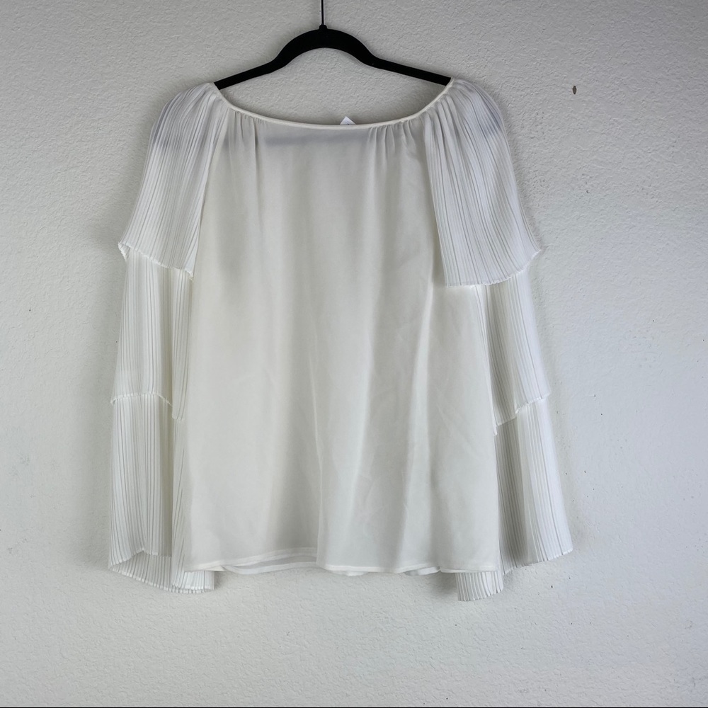 Club Monaco White Silk Pleated Sleeves Blouse SZ M